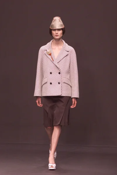 Look 27